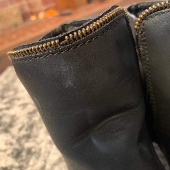 Black ankle booties - Picture 3 of 4